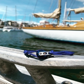 Enjoy your week-end with your @latitude46_official bracelet.
⛵️⛵️⛵️⛵️⛵️⛵️⛵️⛵️⛵️⛵️
.

#pic#mood#picoftheday#pulley #bracelet#new#luxury#accesories#collection#gold#vibes#goodvibes#instalove#lovely#sea#sun#friends#friendship#pleasure#night#latitude46#sea#lifestyle#regatta#sailing